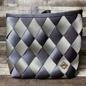 Maggie Bag Seat Belt Back Pack